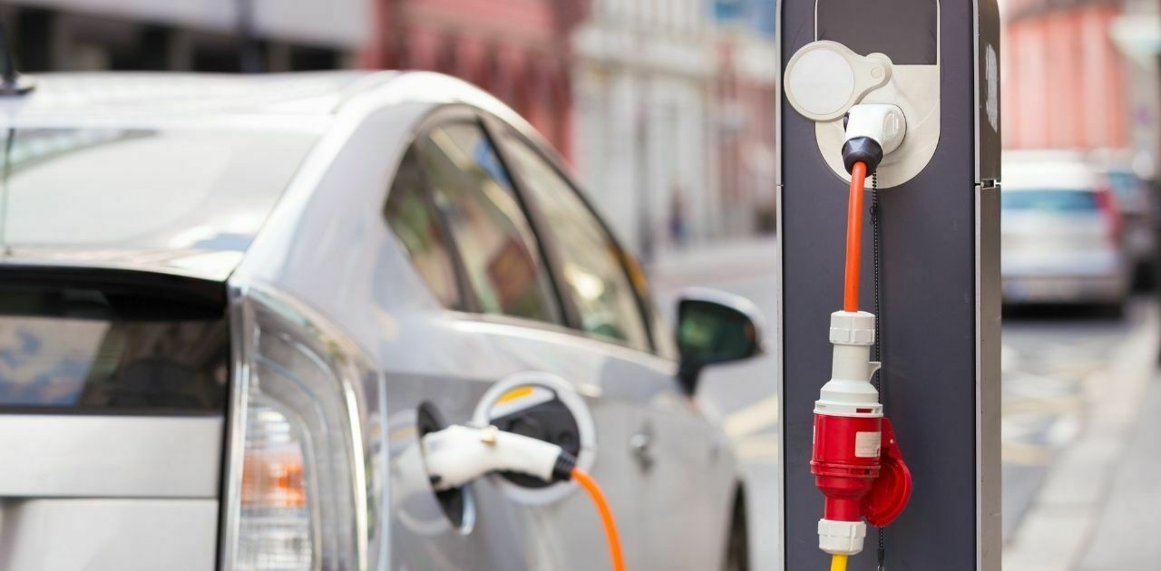 Lees meer over het artikel Waarom Geen Elektrische Auto