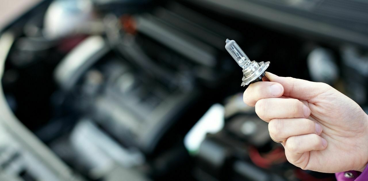 Je bekijkt nu Welke Lamp Zit Er in Mijn Auto