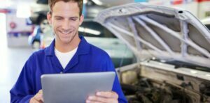 Lees meer over het artikel Waar op Te Letten bij Aankoop Tweedehands Auto